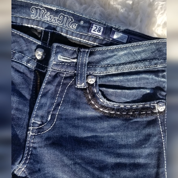 Miss Me Jeans - Picture 3 of 5